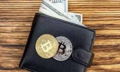    怎样把比特币提到冷钱包：一步步教你安全存储数字资产  / 

 guanjianci  比特币, 冷钱包, 数字资产, 加密货币  /guanjianci 

引言：数字货币的安全之道

在这个信息爆炸的时代，数字货币如比特币逐渐成为了金融投资的新宠。然而，随着比特币价值的不断攀升，如何安全地存储这些虚拟资产也随之成为了一个令人关注的问题。“一日之计在于晨”，我们需要在投资之前就做好准备，以确保资产的安全。冷钱包，作为一种更为安全的存储方式，正好满足了这一需求。

什么是冷钱包？

冷钱包是指一种不与互联网直接连接的数字货币钱包，通常以硬件钱包或纸钱包的形式存在。与热钱包（连接互联网的钱包）相比，冷钱包的安全性显著提高，因为它不容易受到黑客攻击的威胁。正如俗话所说，“两手准备”，在投资比特币时，总有必要将大部分资产存放在冷钱包中，以降低风险。

如何选择冷钱包？

在选择冷钱包时，用户需要考虑几个关键因素：

ul
    listrong兼容性：/strong确保选择的冷钱包支持比特币及其他数字资产。/li
    listrong安全性：/strong选择知名品牌的冷钱包，这些品牌通常有较好的声誉和安全保障措施。/li
    listrong用户体验：/strong界面友好，操作简单可以减少初学者的困惑。/li
    listrong成本：/strong根据自己的预算来选择合适的冷钱包，尽量不要贪图便宜而选择质量不可靠的产品。/li
/ul

总之，冷钱包的选择可以说是“左顾右盼”，多方比较后，才能找到真正符合你需求的视频。

将比特币提到冷钱包的步骤

将比特币提到冷钱包并不是一件复杂的事情，下面我们将逐步为大家讲解具体的操作步骤：

h4步骤1：准备你的冷钱包/h4

首先，确保你已经购买并设置好冷钱包。如果是硬件钱包，你需要将其与电脑连接并安装相关的软件。如果是纸钱包，确保你的纸张安全且不会被他人获取。正如老话所说，“细节决定成败”，这些准备工作是非常重要的。

h4步骤2：创建钱包的地址/h4

在冷钱包软件中，创建一个新的比特币地址。这个地址是你将比特币转入冷钱包的目标地址。务必记住，这个地址一定要正确，否则可能导致资产的损失，如同“挑灯夜战”的时候，一个小错误就会让你前功尽弃。

h4步骤3：打开你的热钱包/h4

接下来，打开你的热钱包，登录到你存放比特币的在线交易所或软件钱包。在此过程中，请确保网络安全，避免在公共场所使用公共Wi-Fi登录。点滴安全意识，才不会让黑客有可乘之机。

h4步骤4：发起转账/h4

在热钱包中选择转账功能，输入冷钱包的比特币地址，及你要转账的比特币数量。这里的金额最好不要太大，首先进行小额试探。正如“有备无患”，一步步来始终是明智之举。

h4步骤5：确认交易/h4

仔细核对地址和金额，确认无误后，提交转账请求。一般来说，转账过程会有一些确认步骤，请耐心等待。这时候，不妨喝杯茶，放松心情，静待好消息的到来。

h4步骤6：检查冷钱包/h4

一旦确认交易完成，打开冷钱包软件，检查比特币是否成功转入。若看到金额到账，那可真是“柳暗花明又一村”的好消息！

冷钱包的优势和劣势

在详细了解了如何将比特币提到冷钱包后，让我们来看看使用冷钱包的优劣势：

h4优势：/h4

ul
    listrong安全性高：/strong冷钱包不与互联网连接，避免了网络攻击的风险。/li
    listrong防盗防丢：/strong只要妥善保管，不容易丢失或被盗。/li
    listrong长期存储：/strong适合长期投资者保存数字资产。/li
/ul

h4劣势：/h4

ul
    listrong使用不便：/strong每次存取都需要多步操作，相对热钱包不够方便。/li
    listrong易损坏：/strong硬件钱包可能因为意外事故或使用不当而损坏。/li
    listrong技术门槛：/strong某些用户可能对冷钱包的操作不熟悉，需要时间学习。/li
/ul

总结：顺应时代的发展，保护自己的资产

在数字货币的世界中，比特币的安全存储显得尤为重要。将比特币提到冷钱包的过程虽看似简单，但实际上每一步都需要谨慎对待，确保不留下安全隐患。如何做出合适选择，及早采取措施，处处体现了“未雨绸缪”的智慧。

科技的发展如日中天，数字货币的未来充满无限可能。为自己的资产保驾护航，从现在开始就是时候。在这条路上，愿大家都能收获丰厚的回报，实现自己的财富梦想！ 

附录：资源推荐
ul
    lia href=